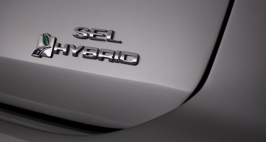  Ford C-Max Hybrid 2010 года  (фото 5 из 10)